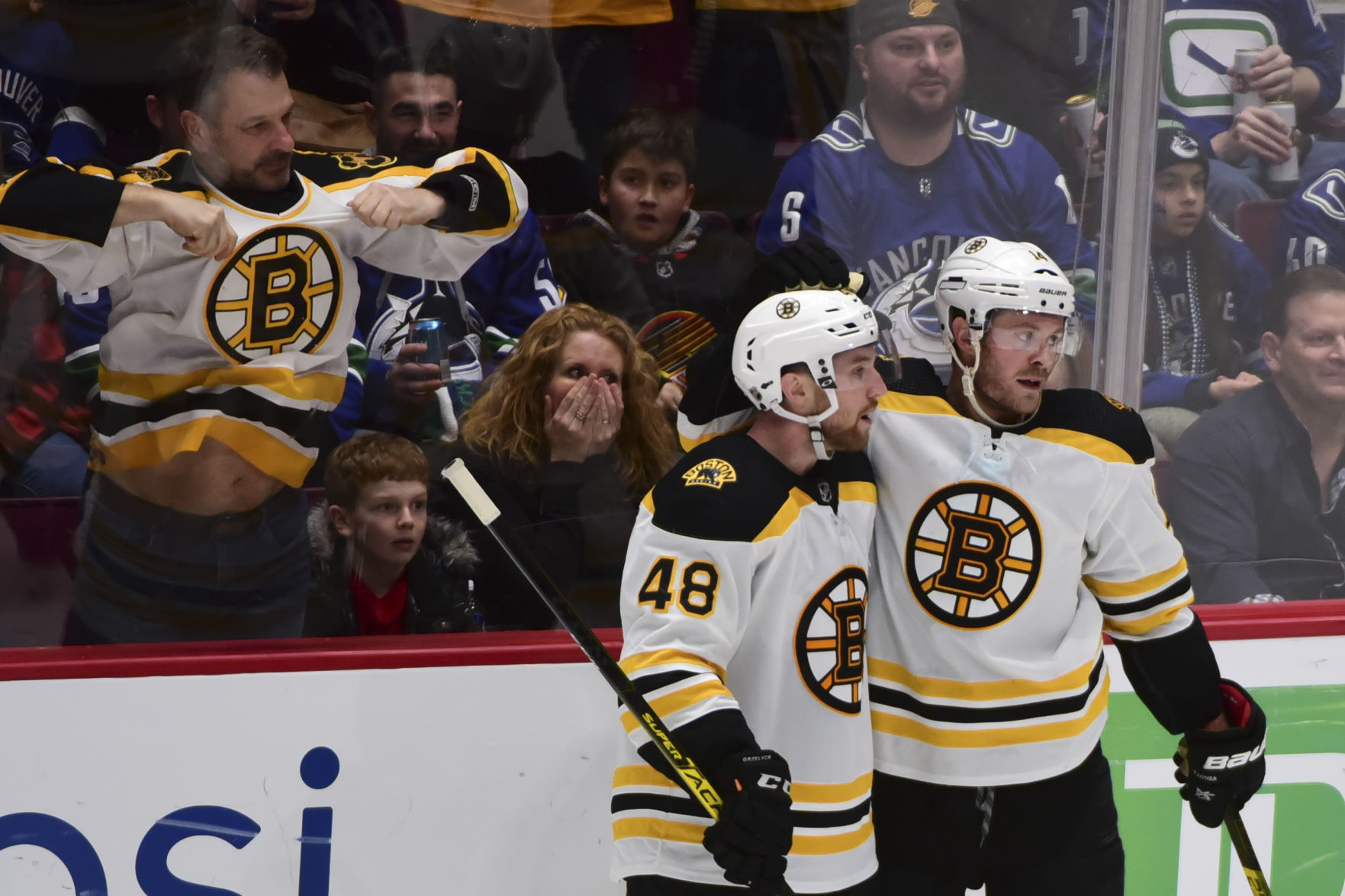 NHL: Boston Bruins at Vancouver Canucks